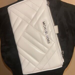 Michael Kors Peyton large double zip Wallet